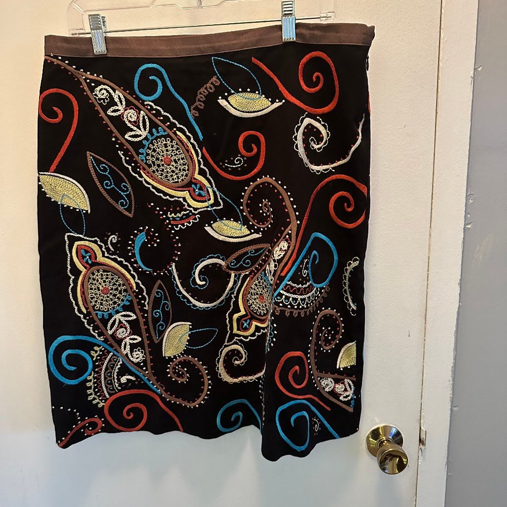 Boden Embroidered Skirt